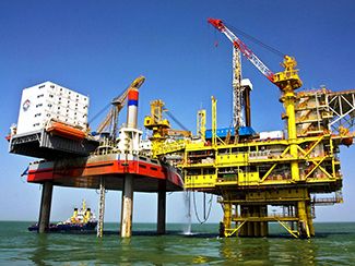 淺談導電滑環(huán)在鉆井平臺吊車方面的應用